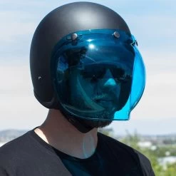 Biltwell Anti-Fog Bubble Shield - Blue -Cycling Equipment Shop Biltwell Anti Fog Bubble Shield Blue 3 72263.1521123657