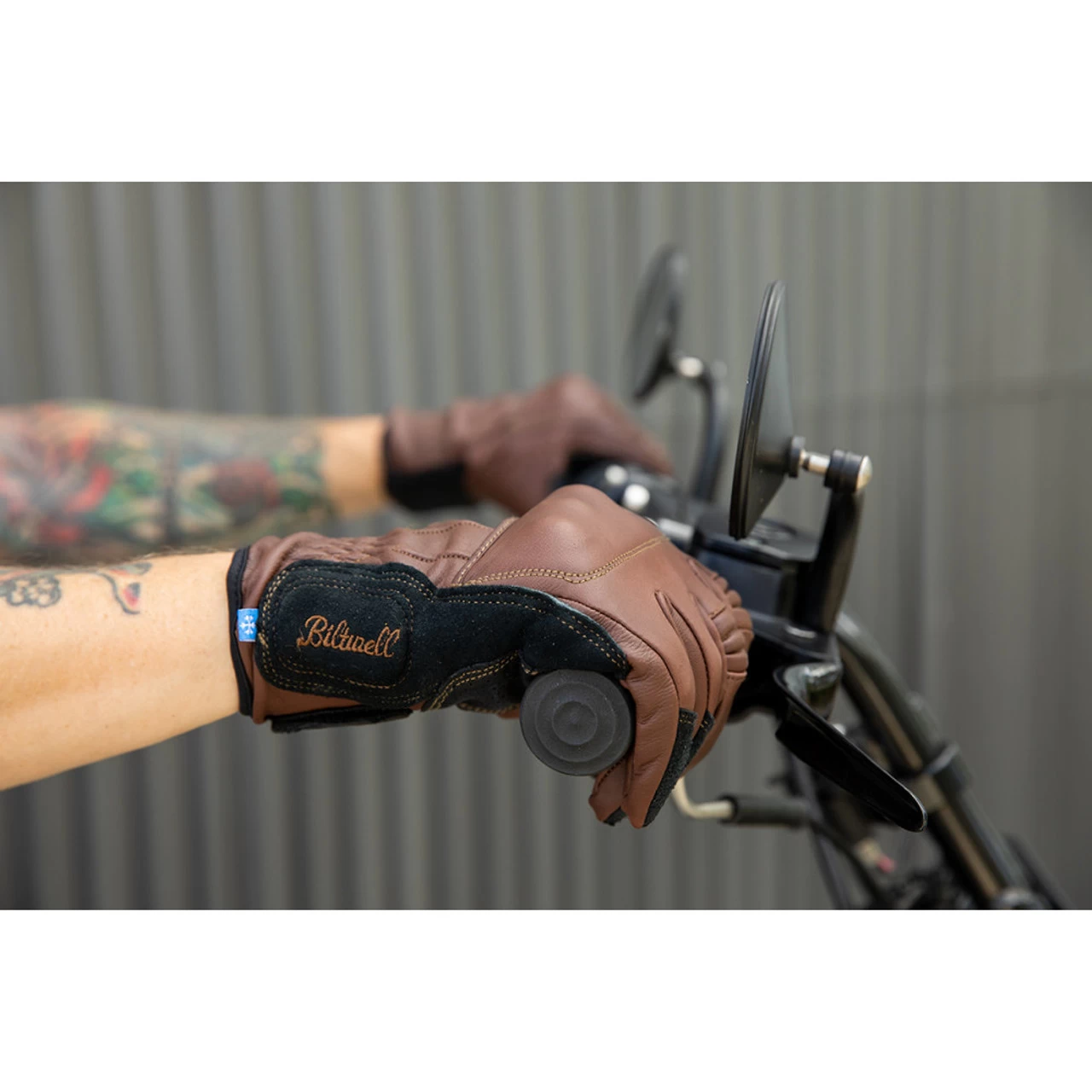 Biltwell Belden Leather Gloves - Chocolate Brown 8 Biltwell Belden Leather Gloves - Chocolate Brown - Image 8