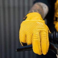 Biltwell Borrego CE Leather Gloves - Gold/Black -Cycling Equipment Shop Biltwell Borrego Gloves Gold Black 6 61858.1567006138