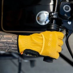 Biltwell Borrego CE Leather Gloves - Gold/Black -Cycling Equipment Shop Biltwell Borrego Gloves Gold Black 7 47036.1567006137