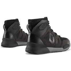 Icon Hooligan Shoes - Black -Cycling Equipment Shop HooliganShoeBlackBack 76303.1597861093